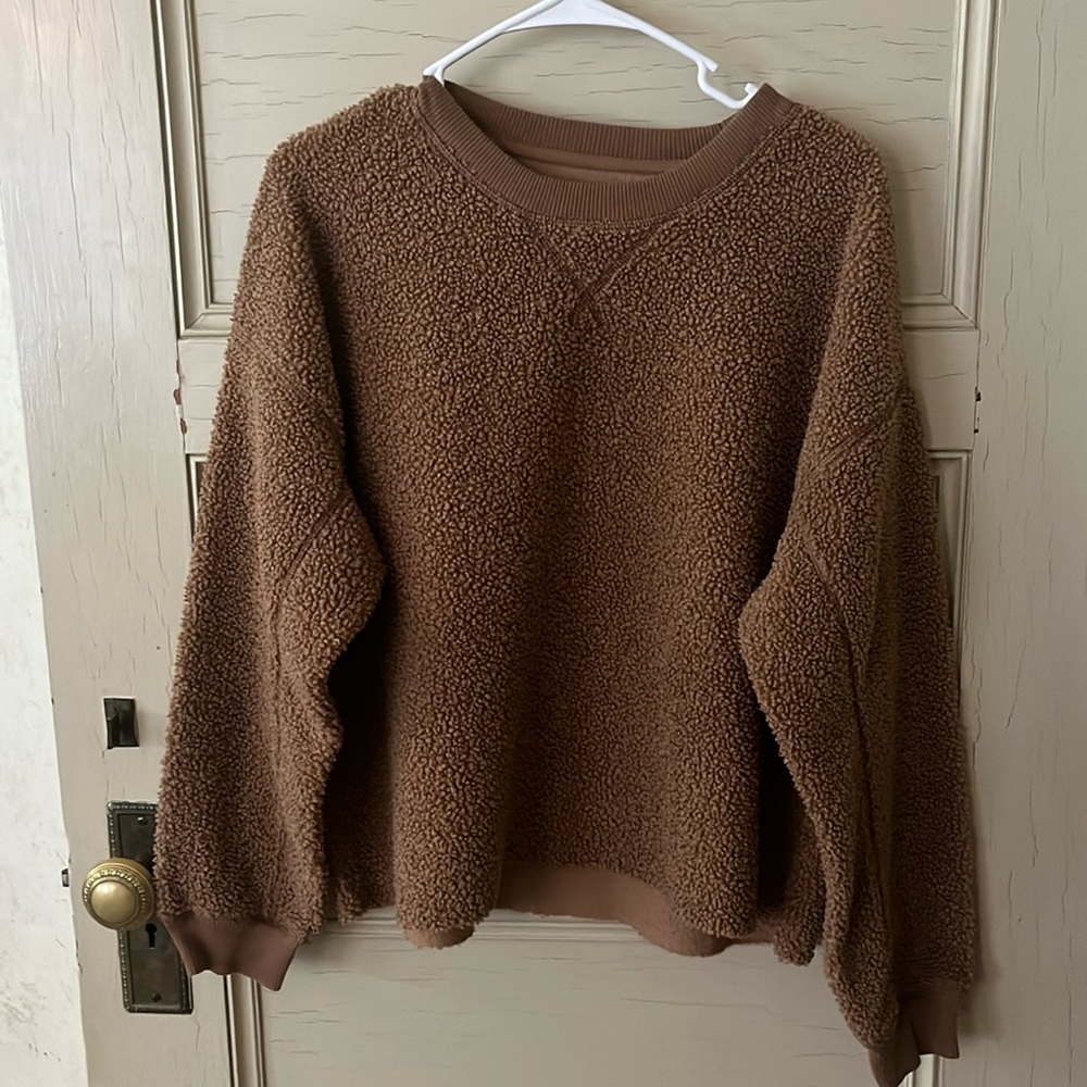 American eagle sweater
